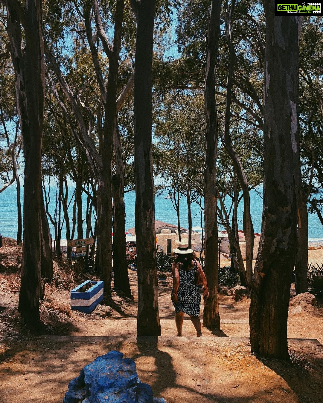 Banita Sandhu Instagram - a la playa Marbella, Spain