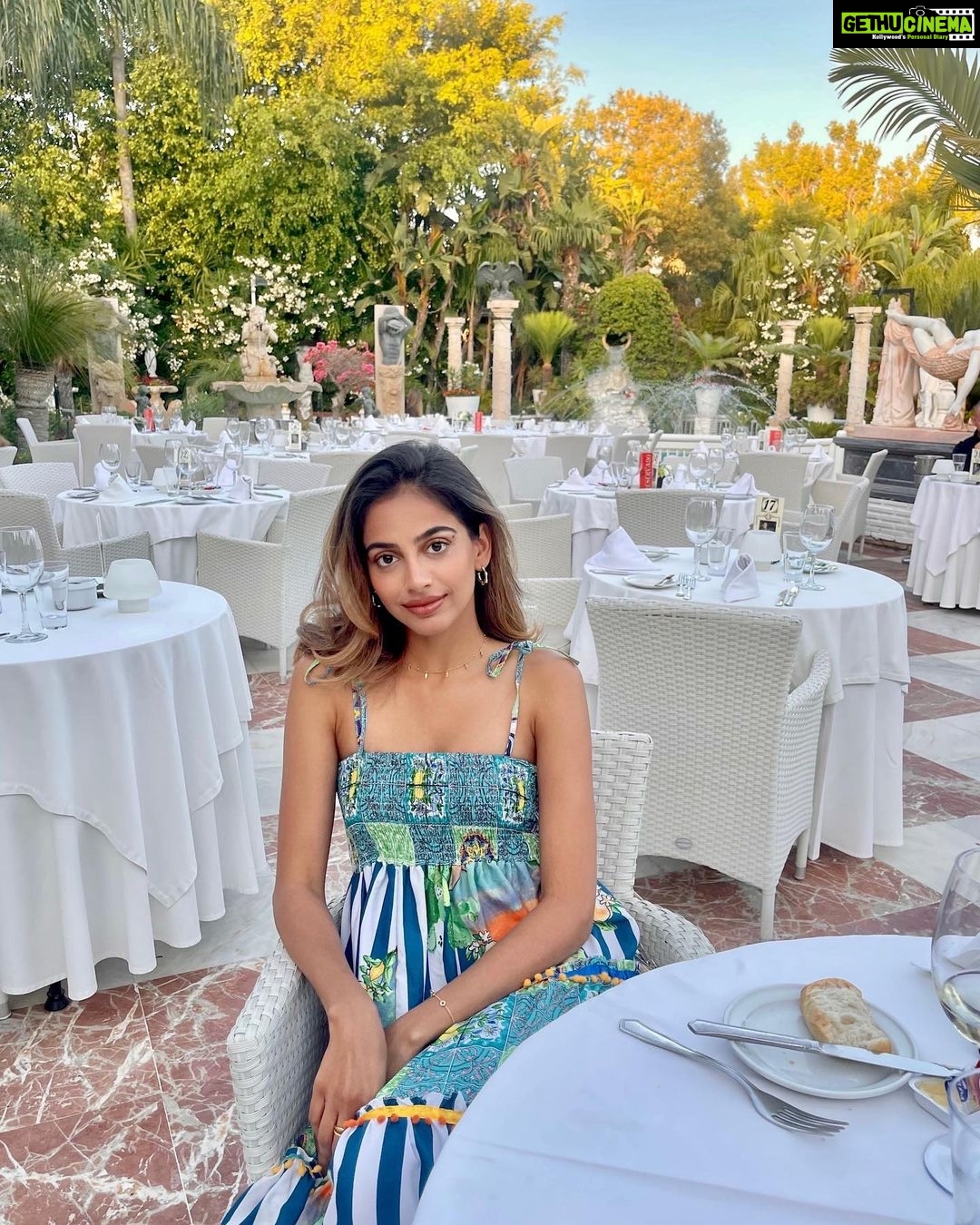 Banita Sandhu Instagram - before & after vino
