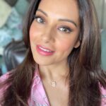 Bipasha Basu Instagram – Pink💗
#loveyourself #lovelife