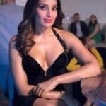 Bipasha Basu Instagram - Behind every successful woman is a tribe of other successful women who have her back. Thank you to all those women❤️🙏😘