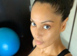 Bipasha Basu Instagram - Be Kind. Be Patient. Be Generous. Be Accepting. Be all of these things... to yourself too. That is where it begins. # loveyourself #lovelife #loveall #selfcare #myfitnessjourney