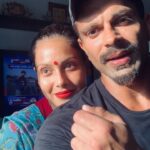 Bipasha Basu Instagram – Overwhelmed with emotion today. Today’s coming together and vibrations… made us all feel positive and more aware. Stay home. Stay safe. Deep Gratitude for all the medical personnel, police, government, media  and all the ppl who are providing the essential services. You guys are our heroes 🙏Jai Hind 🙏