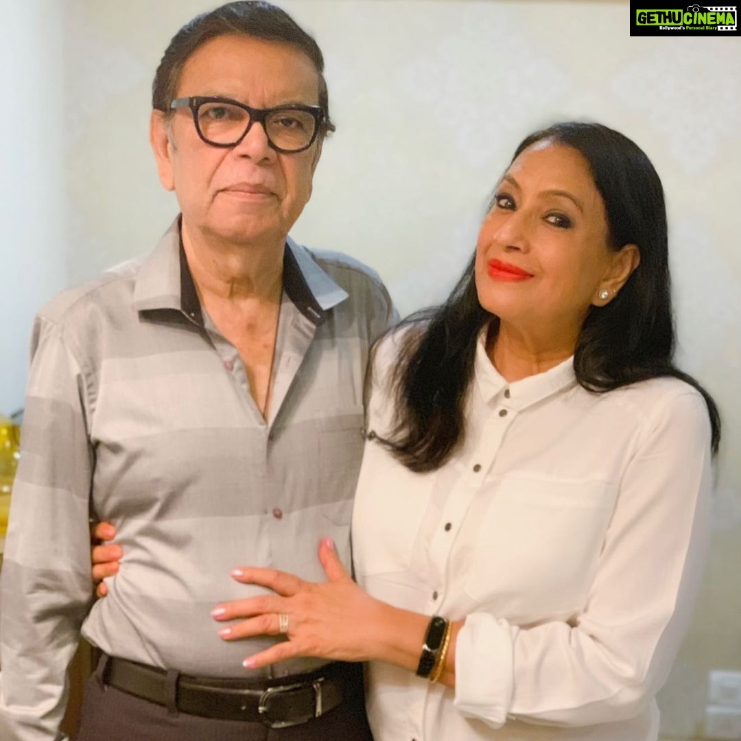 Bipasha Basu Instagram - Uff these two kids... love birds❤️Thu thu thu. Happy Anniversary to the couple who inspired me to be who I am... my life is driven by love because they taught me so. Ma & Papa stay blessed in love forever and ever ❤️ #blessed #grateful #bestparents