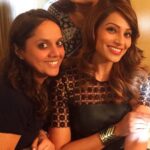 Bipasha Basu Instagram – Happy Birthday @divyachablani15 ❤️🎂🎉🍾🍸🥂🍷You Sindhi Cutie ❤️You are one of the sweetest people I have met in my course of life. A genuinely loving person… I love you loads.  I wish you all, that your heart desires❤️ Stay happy always. Miss you. Let’s never loose the connect we made through the years ever . Bigggggg huggg and love 😘❤️