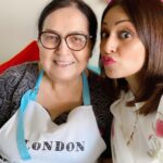 Bipasha Basu Instagram - Eid festivities with the Khans❤️ Mama Khan is such an awesome chef 😘 #foodcoma #missingmonkey