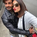 Bipasha Basu Instagram – Love in Soho❤️ #monkeylove #londonloving