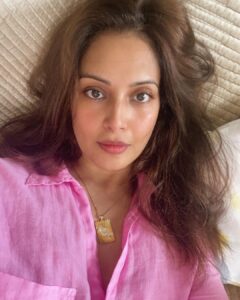 Bipasha Basu Instagram - 💕 #loveyourself