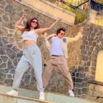 Daisy Shah Instagram - We are Litreally flying like jugnu one place to another @shahdaisy 🔥 . . Want more videos together btao?? . . @badboyshah #jugnu #jugnuchallenge #badshah #dance #reelitfeelit #feelitreelit #trending #instareels #daisyshah #aadilkiarmy #aadilkhan Mumbai, Maharashtra
