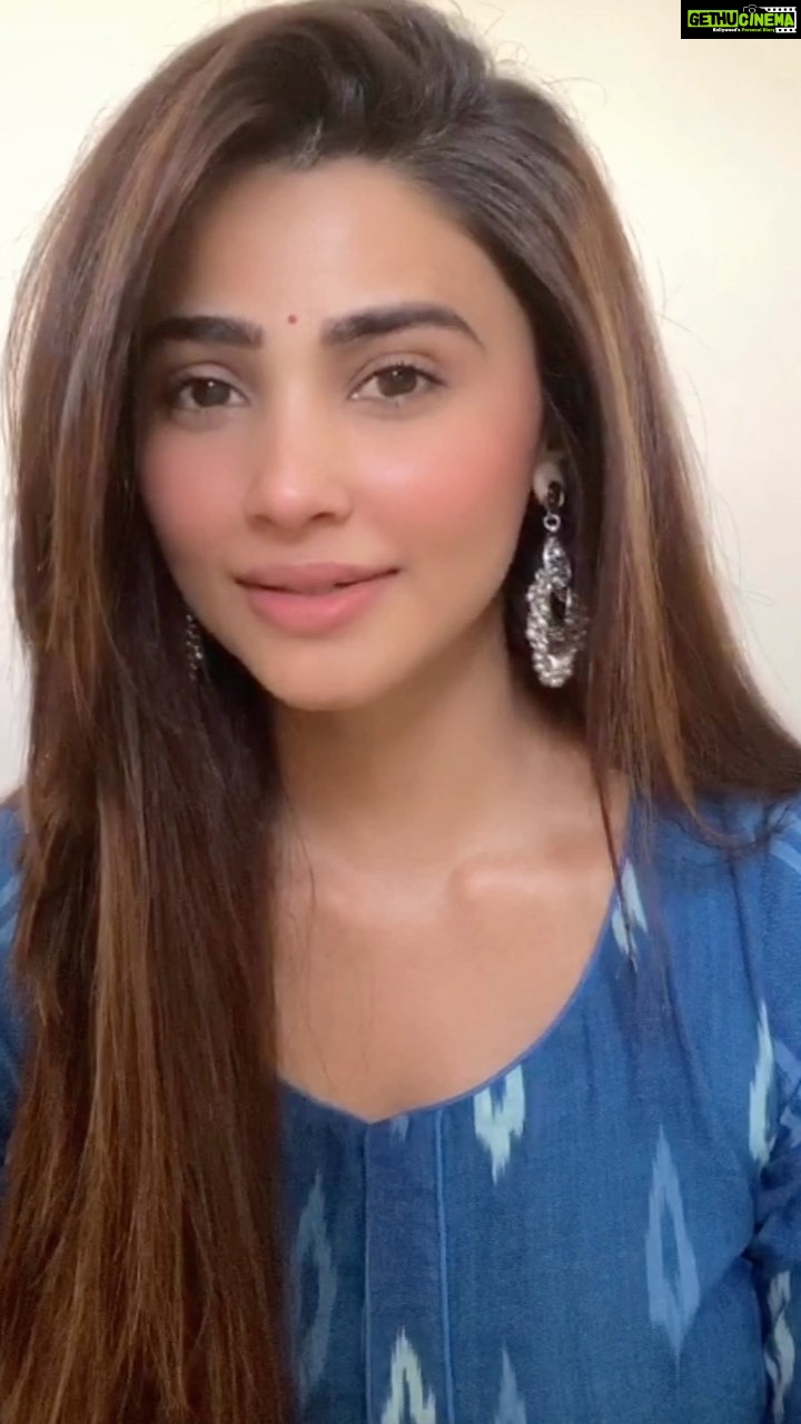 Daisy Shah Instagram - Thank you @iamzahero for nominating me for @samaajscope . These are the changes that I promise to continue doing. Passing on this challenge to ALL OF YOU! Tell me the changes that u have made in the comments below.. Tag me n @samaajscope in your videos and pass on the challenge to your family and friends. For our PLANET EARTH π #thesamaajscopechallenge