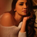 Daisy Shah Instagram - 🕯️