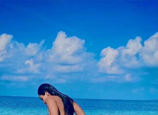 Daisy Shah Instagram - Need a good dose of Vitamin Sea 🌊 . . . @travelwithjourneylabel . . . #daisyshah #journeylabel #travelwithjourneylabel #youarespecial #gottagoback #seethesea #livelovelaugh