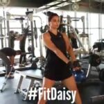 Daisy Shah Instagram - A one hour workout is 4 per cent of your day! No excuses! #FitDaisy #MondayMood