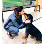Daisy Shah Instagram - Morning kisses 😘 Bandra Kurla Complex