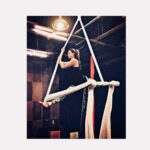 Daisy Shah Instagram – Gotta get back to this!! Are u listening @flyhighaerialart 😁 #aeriallove #beabetterversionofyourself