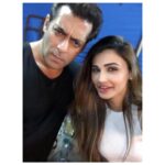 Daisy Shah Instagram - Nailing the playful-angry face look a pro! 😡😎 Happiest birthday, @BeingSalmanKhan. Stay goofy always!❤