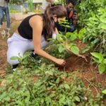 Daisy Shah Instagram - Its about time we give back to Mother Earth by planting as many plants we can. For all the land that our infrastructure occupy on this planet. 🌍 . . . Thank you @bks.citizengroup @rahulnarainkanal for making me a part of this initiative 🙏 . . . #daisyshah #plantforabetterworld #worldenvironmentday #livelovelaugh