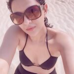 Deeksha Seth Instagram - Cavelossim Beach