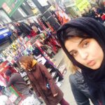 Deeksha Seth Instagram - Freezing..#london ❤️Sunday street market! #nofilter