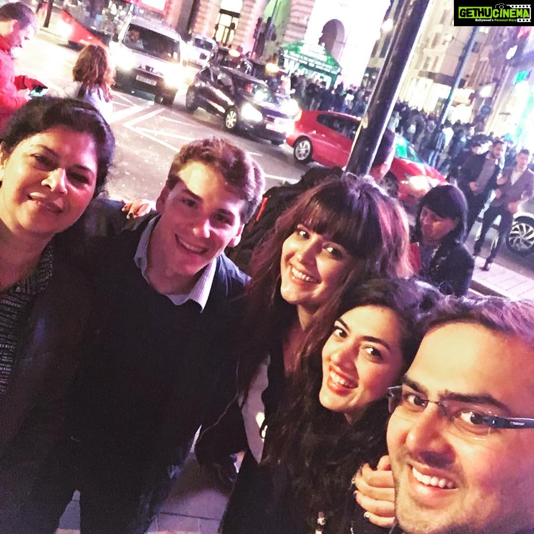 Deeksha Seth - 1.8K Likes - #london #nights #friends