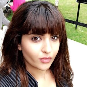 Deeksha Seth Instagram - #london #nofilter ❤️