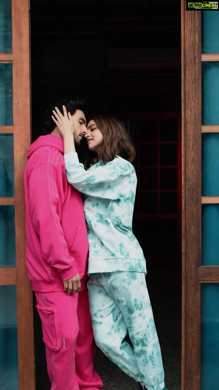 Deepika Padukone - 3.2 Million Likes - Should we Ring-a-Ring-a-Roses instead @ranveersingh !?😉🤣