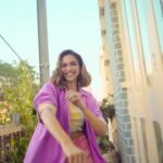 Deepika Padukone Instagram - Do the #DigSwirlSpread Challenge - Link in bio