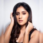 Dhanya Balakrishna Instagram - 🖤 #southindianactress 📸 @poo.stories 💄 @artistrybyolivia 💇‍♀️ @jayashree_hairstylist