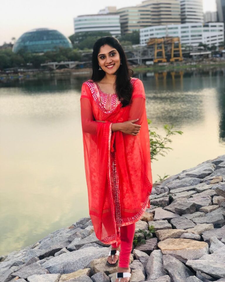 Dhanya Balakrishna Instagram - Missing this beautiful beautiful city that gave me everything! Hyderabad, my love forever❤️❤️ #gratitude #love #southindianactress #cinemalover