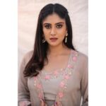 Dhanya Balakrishna Instagram - ‘Marble Dust’ Outfit : @anjum.azeez Accessories: @the_emerald_store_ l photography 📸: @sandeep.mv Styling: @papapants MUA : @manju_makeover