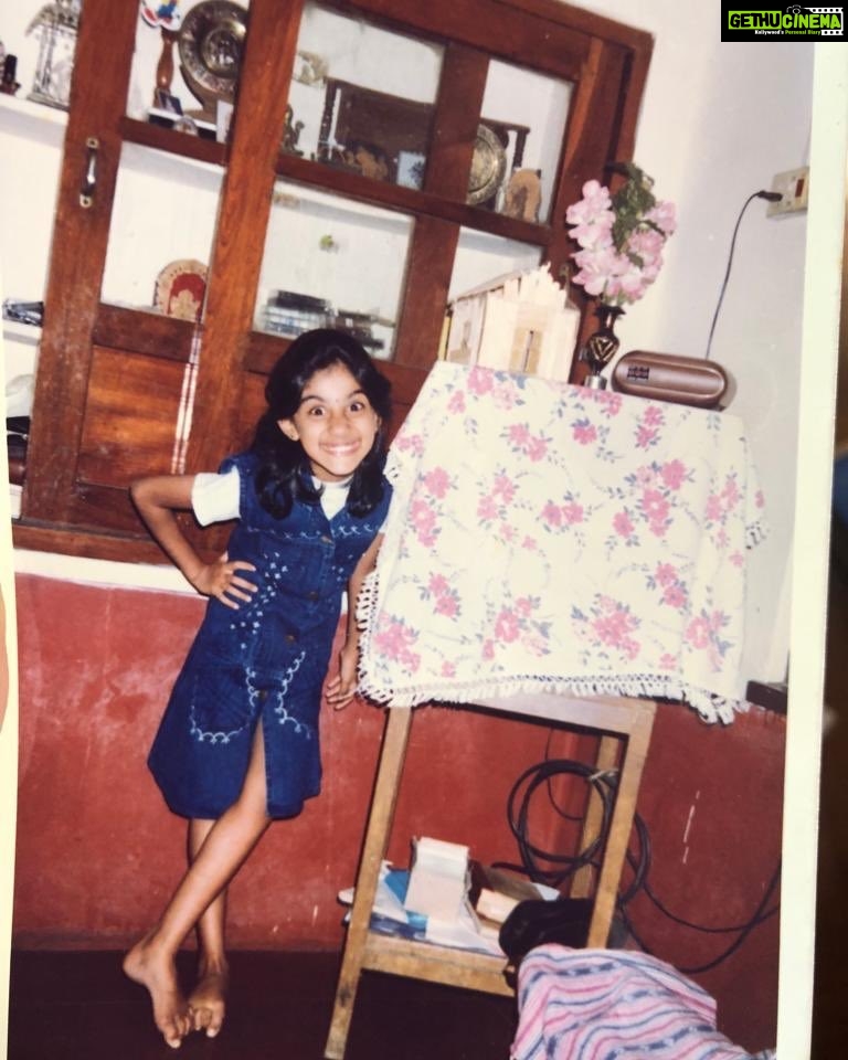 Dhanya Balakrishna Instagram - Always love thy camera 😬 HYPER HAMESHA