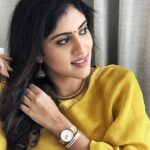 Dhanya Balakrishna Instagram – The much awaited @danielwellington End of Season offer is here, enjoy a 50% off on any bracelet with a purchase of a watch. Also, use my code ‘DWXDB’ to avail an additional 15% off on the website or DW stores. DW store now also open at PMC Bangalore. #danielwellington #dwindia