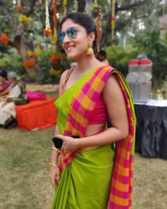 Dhanya Balakrishna Instagram - #southindianactress #bengalurudiaries #bangalore #instapic #instadaily #sundayvibes #weddingvibes #cousin