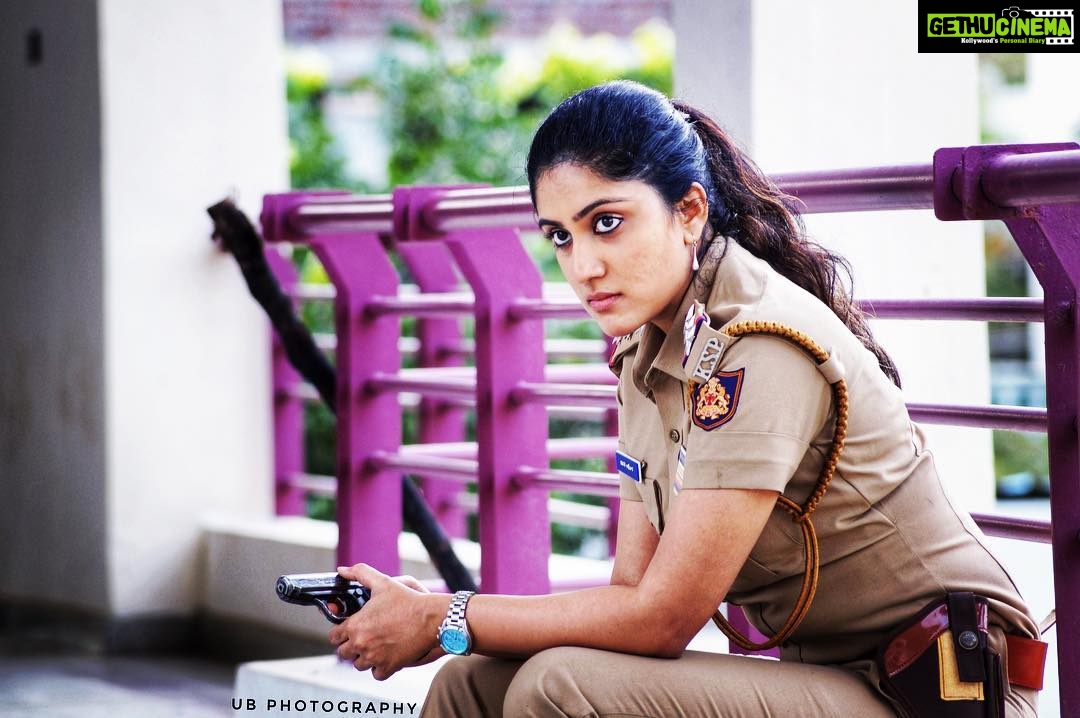Dhanya Balakrishna Instagram - Easily one of the most interesting characters I have done by far! My first ever kannada project directed by my guru who taught me to live a character n not just BE ! Will keep u all updated on the release.. For now a still from RAKTHA CHANDANA directed by @girirajbm .. PC: @bharathub.96 . Associate director @swaroopsrikantaiah