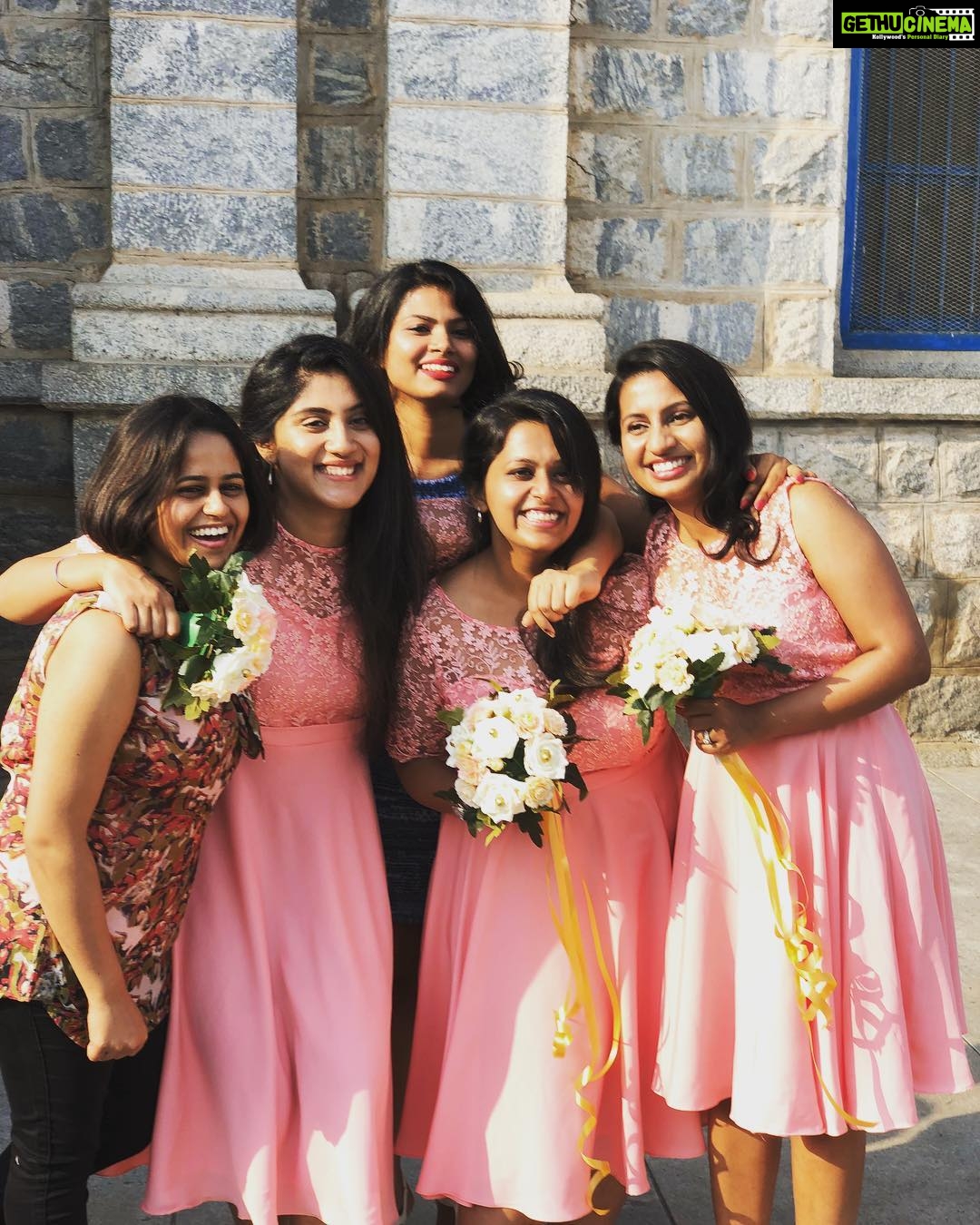 Dhanya Balakrishna Instagram - SMILE SPARKLE SHINE #smile #instapic #instadaily