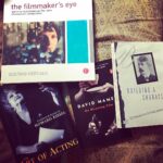 Dhanya Balakrishna Instagram - Fresh from New Jersey 😬😬😬thank u @maheesrini for this.. will give u special mention when I direct my first film for helping me gain wisdom 😘😘😘😘 #bookstagram #bookshelf #filmmaking #filmforever