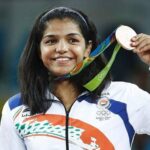 Dhanya Balakrishna Instagram – Yay yay yay! Thank you Sakshi Malik! We are so so so proud! *bows* #olympics #sakshimalik #proudindian