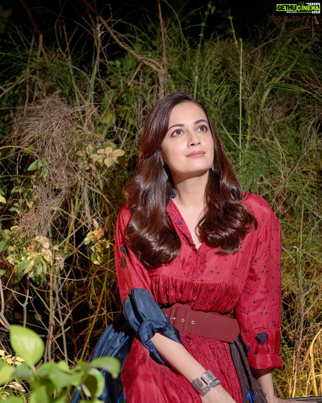 Dia Mirza Instagram - Looking up to all those who truly make a difference ππ³π― Our #GreenHeroes at #SanctuaryWildLifeAwards! Such an honour to host this truly special evening, an evening that celebrated HOPE π @sanctuaryasia Do watch the awards on the Sanctuary Nature Foundation youtube channel. It will inspire you and motivate you β€οΈ Outfit by @injiri Jewellery @silverstreakstore Styled by @theiatekchandaney Assisted by @jia.chauhan Make up by me Hair by @lakshsingh__ Photos by @rishabhkphotography Managed by @shruti8711 @exceedentertainment India