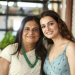 Dia Mirza Instagram - Thank you to all my teachers 🙏🏻 Will never forget how each one of you made me feel, how you assisted me in learning to think, discover, the way you sparked my curiosity and built a foundation of love and generosity. I am because you are ❤️🙏🏻 And Mamma for being my first, best and life long teacher @deepamirza. #TeachersDay2020 Bandra World of Storytellers