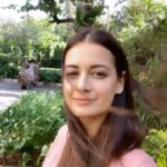 Dia Mirza Instagram – Always been grateful for the birdsong. Staying home has always been peaceful. Keeping hands clean with continued social distancing. Helping those who don’t have access to basic needs. Each ONE can make a difference.  #StayHomeStaySafe #StopTheSpread 
#HelpOthers
#COVIDー19 Mumbai, Maharashtra