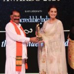 Dia Mirza Instagram – Winning the prestigious DadaSaheb Phalke Award @dpiff_official – Best Actress for Kaafir has rung in 2020 with yet another acknowledgement for #TeamKaafir. This is a reward for all those who believe in the power of good stories. #Kaafir has been an incredible journey as an artist for me. I had the pleasure of collaborating with some very good people who made it possible to bring this noble, humane story, inspired by true events to YOU.

Thank you Bhavani and Vickyji for the story and dialogue that helped us live and breathe every word. 
Mohit Raina and Dishita, this performance would not have been possible had you not been so real, generous and amazing. And every cast member who surrendered so completely to this story.

Sid, Sapna, Sonam, Pratik, thank you for the gumption, the audacity, the understanding and the trust in each other to tell this story like it IS.

@bhavani.iyer @siddharthpmalhotra @sapnamalhotra01 #AlchemyFilms 
@zee5 @zee5premium @tarkat07 @milxind @chinxter  @pratik8shah @merainna #DishitaJain @darasandhu9 @kavishsinha @shirazthelabel @theiatekchandaney @yashmita.bane @harryrajput64 @vijay.koli.1829405 @jainisha_shah #ShyamDada  @yashupashu #RaviSinghal #RajuSingh 
@meeamit @swanandkirkire @theartistcollectiveindia #AtulMongia, Vishruth, Kanishka,  Prabhjot, Vidushi, Anmol, Nihar, Shubham, Debashmita and the ENTIRE SUPPORT CAST AND CREW thank YOU.

And last but not the least, thank you to the audience. Each of you who has watched this human story and responded to it at such a personal level and for reaching out with your love and appreciation 🙏🏻🧡 #KaafirOnZee5. #HumanityIsMyReligion is not a hashtag we trended for #Kaafir. It is the faith we live by 🌏 
#IncredibleIndia #DadaSahebPhalkeAwards Mumbai, Maharashtra