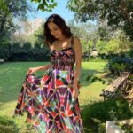 Dia Mirza Instagram - Have a colourful, wonderful and vibrant week ahead 🌼💪🏼🙃 #Monday India