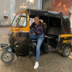 Dia Mirza Instagram – Since I was 18 the paps have been setting me up with this ride 😂  I love #Rickshaw rides… Chaand Miyaan a rickshaw driver was also the gentleman who was responsible for dropping and picking me up from school. Two of my cousins and myself, would love and fight to watch the world from the ‘side seat’. Feeling the patter of the rain drops on our faces or begging for the ‘centre seat’  when the sun got too hot! Later and now, the music (very interesting playlists) and sometimes just the silence… and the many conversations one has had with the drivers… “Bhaiyya aap ka naam kya hain?” Photo credit @dikshapunjabi23