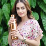 Dia Mirza Instagram - Have you found sustainable alternatives to single-use plastic yet? My #TravelingBottle travels with me everywhere. For two years I have managed to not use a single plastic bottle. It takes some effort and persistence but feels SO good knowing that our individual action can help reduce the pollution that drinking water from single use plastic bottles causes. Plastic is contaminating our waterways, oceans, soil, food chain and is also found in our blood streams. ➡1,000,000 plastic bottles are purchased every minute ➡5 trillion single-use plastic bags are used worldwide every year ➡300 million tonnes of plastic waste are produced yearly Our planet is drowning in plastic! Be the Solution to Plastic Pollution! #BeatPlasticPollution #SDGs #GlobalGoals