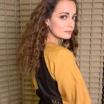 Dia Mirza Instagram – Palat! 
Outfit  @bodicebodice 
Earrings @tanzire.co 
Styled by @theiatekchandaney 
Assisted by @Jia.chauhan 
Hair by @karanrai001 
Make Up by @kiran_chhetri92 
Managed by @exceedentertainment @jainisha_shah