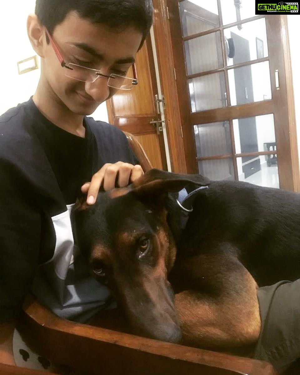 Disha Patani Instagram - Suri and bruno❤️❤️❤️❤️🌸
