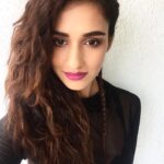 Disha Patani Instagram - Thank you @sephora @sephora_india for the beautiful makeup kit also my team gets the credit❤️❤️❤️❤️ @marcepedrozo @flaviagiumua 🌺 #sephorainfinitiandbeyond #perkupyourpout