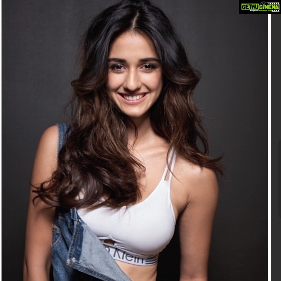 Disha Patani Instagram - Say cheeseee๐๐๐