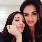 Disha Patani Instagram - Happy happy happy b'day chotiii behen @amyradastur93 may you get all the happiness in life! God bless you baby! Thanking you for bearing with me all this time 😜😜😜💃🏻💃🏻🌺❤️ kiss kiss
