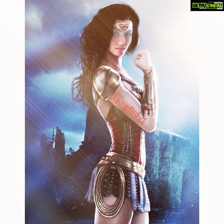 Disha Patani Instagram - And i absolutely love this!!! Thank you @luvudisha ❤️❤️😍😍😍 #dreamtobeasuperhero ❤️🌺❤️