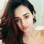 Disha Patani Instagram – 🌺🌺😊